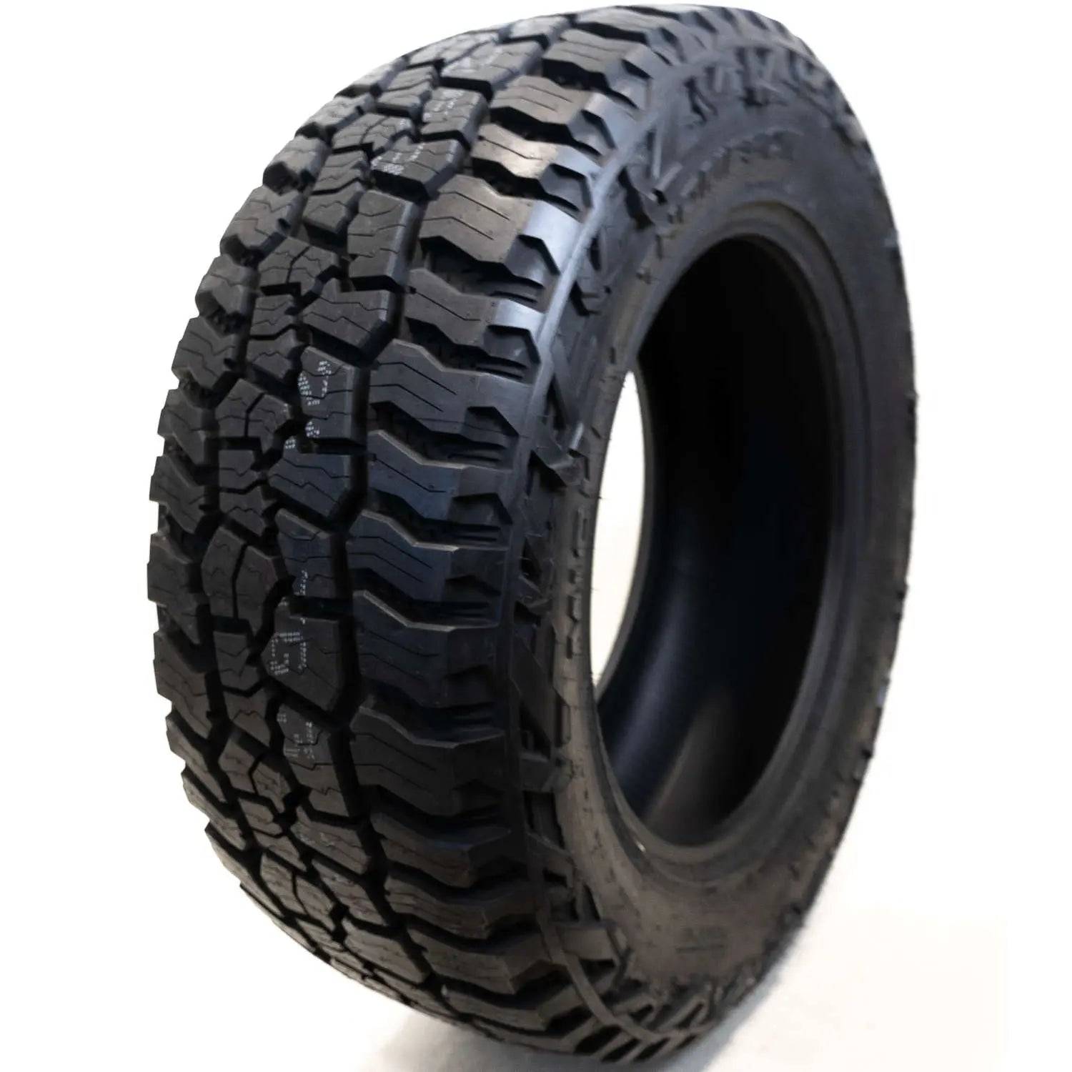 Mickey Thompson Baja Boss A/T 285/45R22