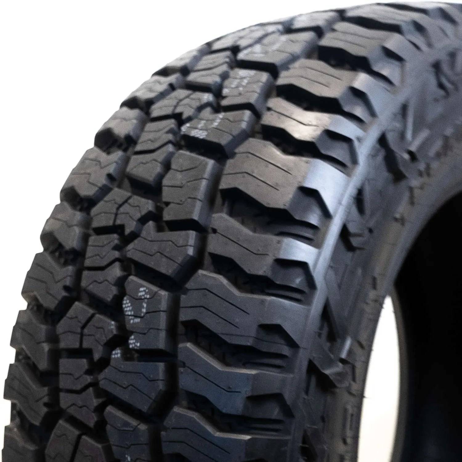 Mickey Thompson Baja Boss A/T 285/45R22