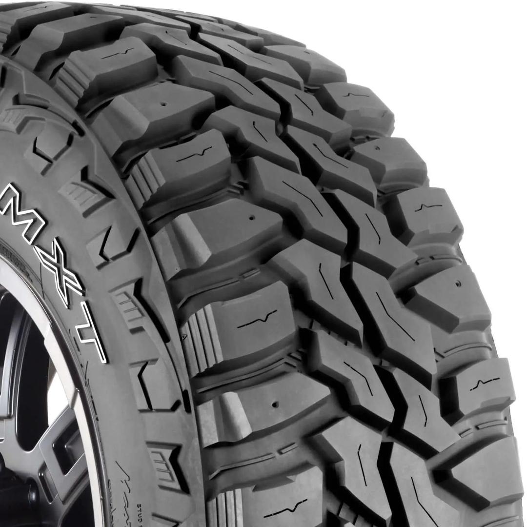 Mastercraft Courser MXT LT305/55R20