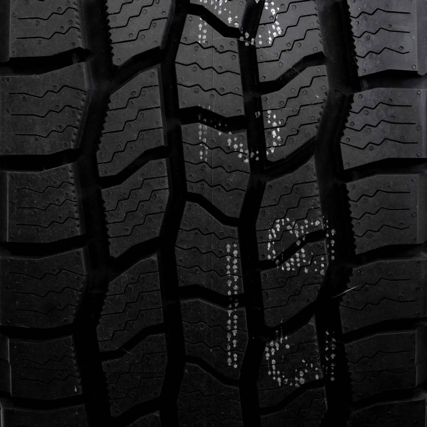 Cooper Discoverer AT3 4S 275/55R20