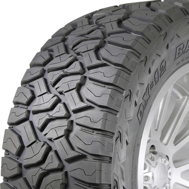 Delinte DX-12 Bandit RT LT305/55R20