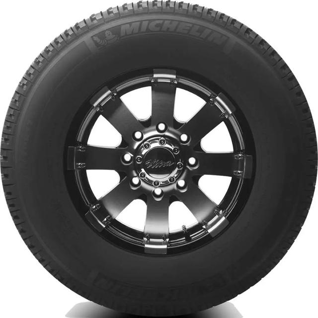 Michelin LTX A/T 2 P275/60R20