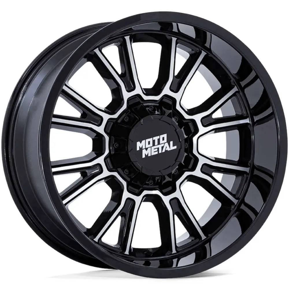 Moto Metal MO810 20x10 -18 5x5.5 5x150