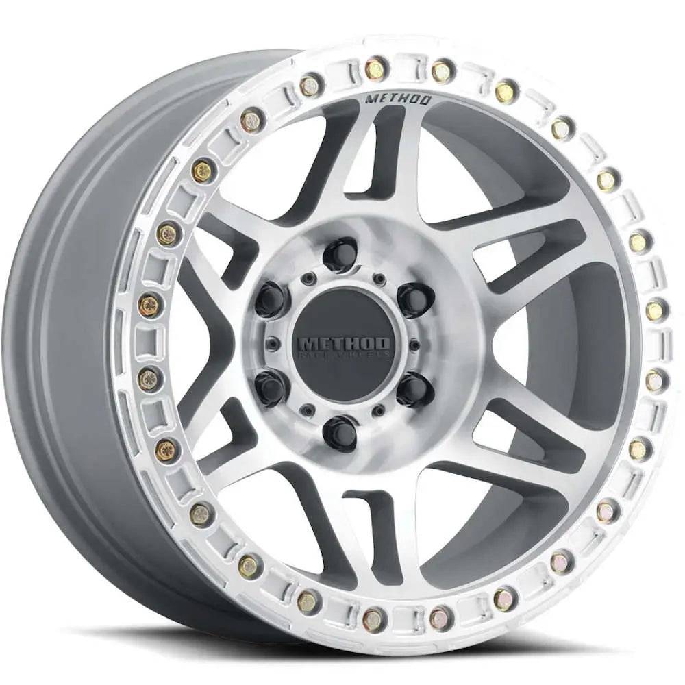 Method MR106 17x9 -44 8x6.5