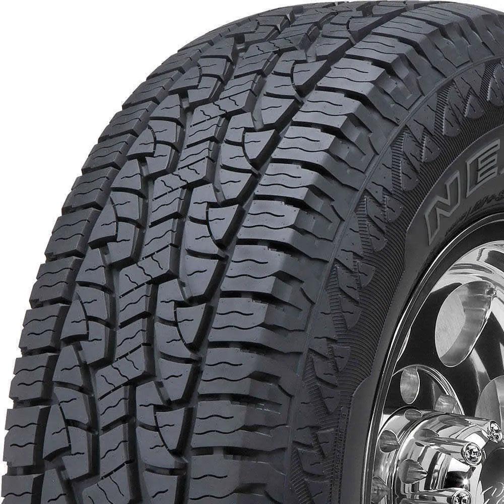 Nexen Roadian AT PRO RA8 265/70R17