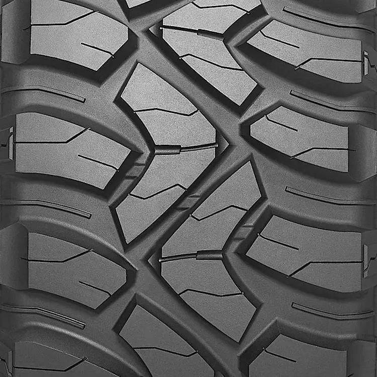 Kumho Road Venture MT71 LT295/70R18