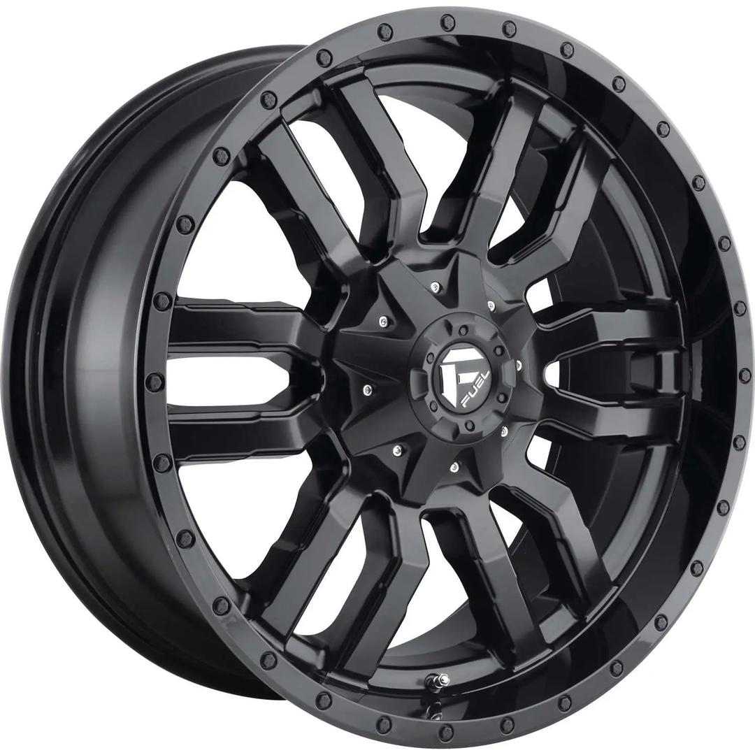 Fuel Sledge 22x10 +10 6x135 6x5.5